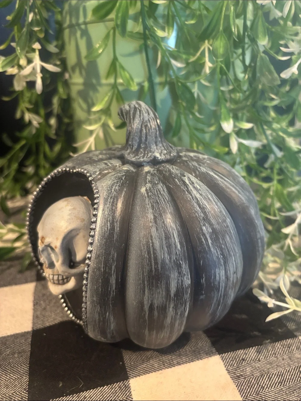 Dark Gray Skull Pumpkin Accent - Brand: